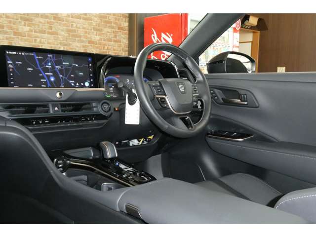 トヨタ クラウン　スポーツ　ハイブリッド ２．５ Ｚ Ｅ－ＦＯＵＲ ４ＷＤ R5年 (東北) 99
