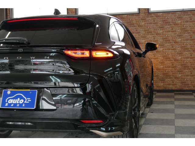 トヨタ クラウン　スポーツ　ハイブリッド ２．５ Ｚ Ｅ－ＦＯＵＲ ４ＷＤ R5年 (東北) 99