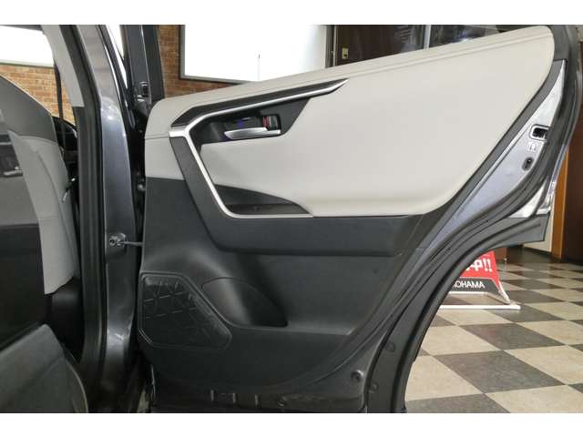 トヨタ ＲＡＶ４ ２．５ ハイブリッド Ｇ Ｅ－ＦＯＵＲ ４ＷＤ R2年 (東北) 99