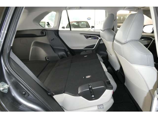 トヨタ ＲＡＶ４ ２．５ ハイブリッド Ｇ Ｅ－ＦＯＵＲ ４ＷＤ R2年 (東北) 99