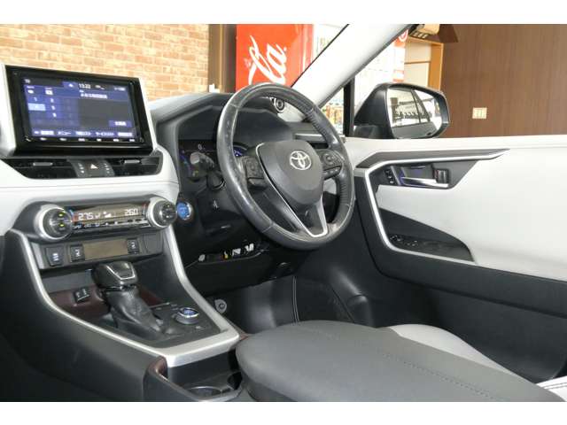 トヨタ ＲＡＶ４ ２．５ ハイブリッド Ｇ Ｅ－ＦＯＵＲ ４ＷＤ R2年 (東北) 99