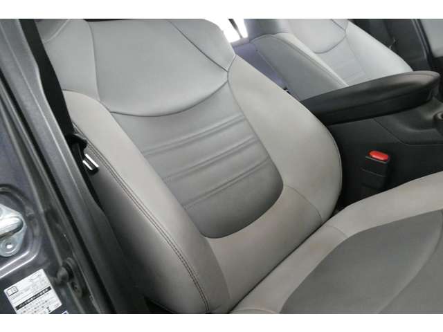 トヨタ ＲＡＶ４ ２．５ ハイブリッド Ｇ Ｅ－ＦＯＵＲ ４ＷＤ R2年 (東北) 99