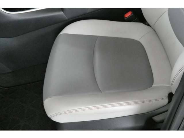 トヨタ ＲＡＶ４ ２．５ ハイブリッド Ｇ Ｅ－ＦＯＵＲ ４ＷＤ R2年 (東北) 99