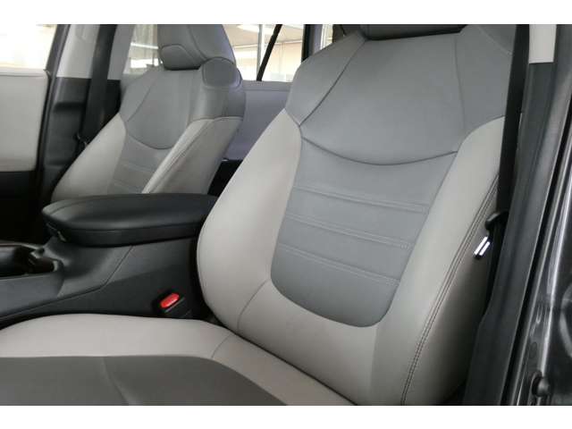 トヨタ ＲＡＶ４ ２．５ ハイブリッド Ｇ Ｅ－ＦＯＵＲ ４ＷＤ R2年 (東北) 99