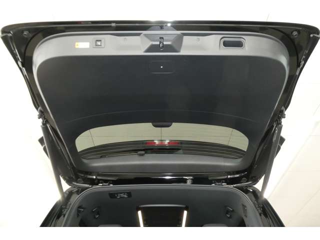 トヨタ アルファード　ハイブリッド ハイブリッド ２．５ Ｚ Ｅ－ＦＯＵＲ ４ＷＤ R5年 (東北) 99