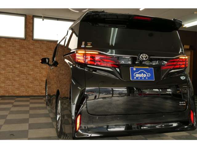 トヨタ アルファード　ハイブリッド ハイブリッド ２．５ Ｚ Ｅ－ＦＯＵＲ ４ＷＤ R5年 (東北) 99