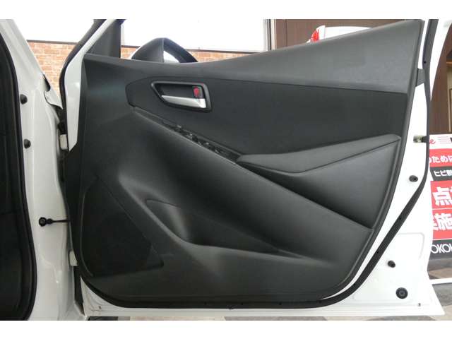 マツダ ＭＡＺＤＡ２ １．５ １５ＢＤ ４ＷＤ R5年 (東北) 99