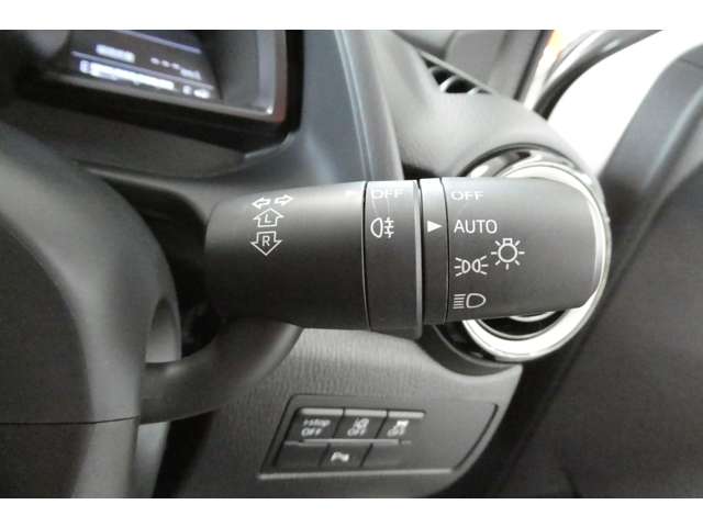 マツダ ＭＡＺＤＡ２ １．５ １５ＢＤ ４ＷＤ R5年 (東北) 99