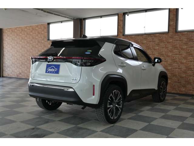 トヨタ ヤリスクロス　ハイブリッド １．５ ハイブリッド Ｚ Ｅ－ＦＯＵＲ ４ＷＤ R3年 (東北) 99