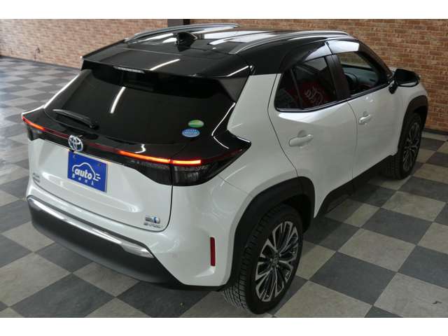 トヨタ ヤリスクロス　ハイブリッド １．５ ハイブリッド Ｚ Ｅ－ＦＯＵＲ ４ＷＤ R3年 (東北) 99