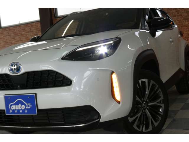 トヨタ ヤリスクロス　ハイブリッド １．５ ハイブリッド Ｚ Ｅ－ＦＯＵＲ ４ＷＤ R3年 (東北) 99