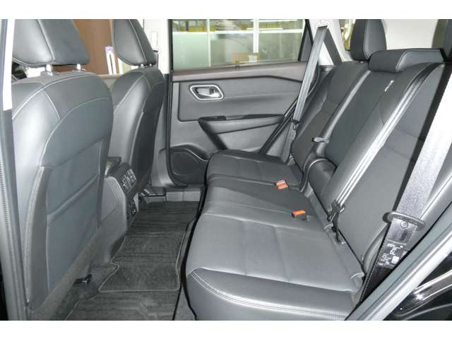 日産 エクストレイル １．５ Ｇ Ｅ－４ＯＲＣＥ ４ＷＤ R4年 (東北) 99