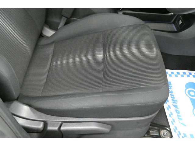 日産 ノート １．２ Ｘ R3年 (東北) 99