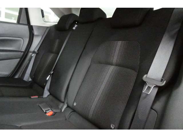 日産 ノート １．２ Ｘ R3年 (東北) 99