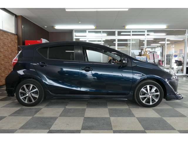 トヨタ アクア １．５ Ｓ H29年 (東北) 99
