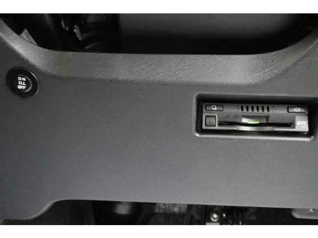 トヨタ アクア １．５ Ｓ H29年 (東北) 99