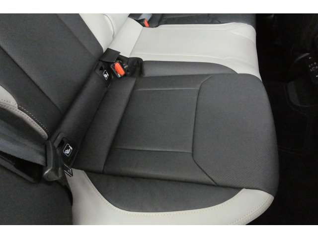 スバル レヴォーグ　レイバック １．８ リミテッド ＥＸ ４ＷＤ R5年 (東北) 99