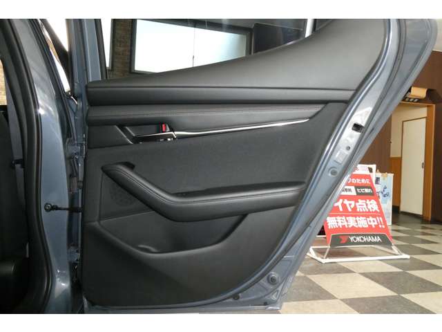 マツダ ＭＡＺＤＡ３　ファストバック ２．０ ２０Ｓ プロアクティブ ツーリング セレクション R1年 (東北) 99