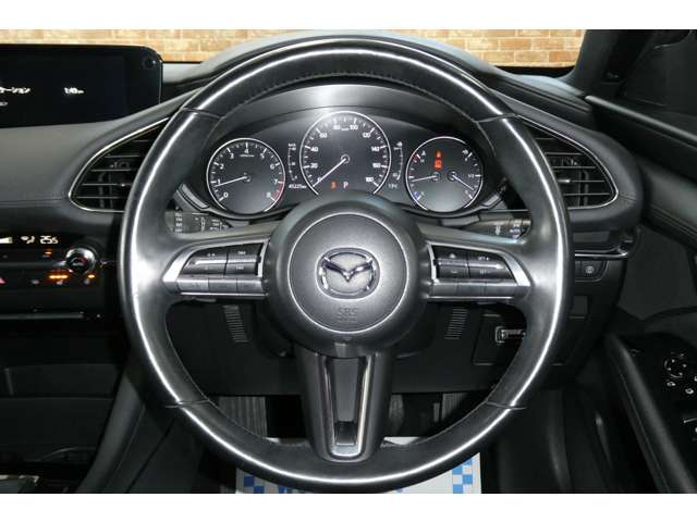 マツダ ＭＡＺＤＡ３　ファストバック ２．０ ２０Ｓ プロアクティブ ツーリング セレクション R1年 (東北) 99