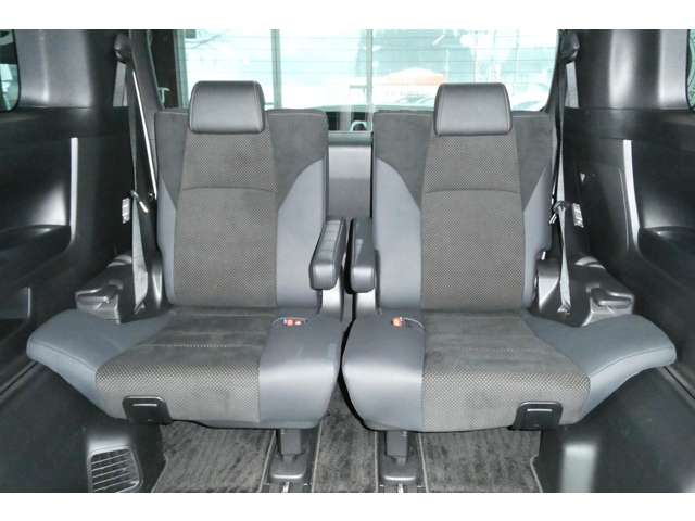 トヨタ アルファード ２．５ Ｓ タイプゴールドＩＩ ４ＷＤ R3年 (東北) 99