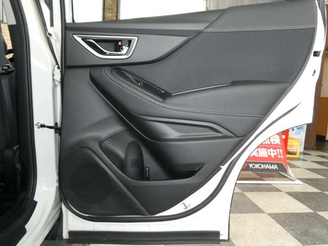 スバル フォレスター　ハイブリッド ２．０ アドバンス ４ＷＤ R3年 (東北) 99