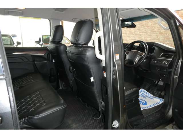 三菱 デリカ　Ｄ：５ ２．２ Ｇ パワーパッケージ ディーゼルターボ ４ＷＤ R3年 (東北) 99