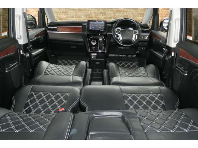 三菱 デリカ　Ｄ：５ ２．２ Ｇ パワーパッケージ ディーゼルターボ ４ＷＤ R3年 (東北) 99