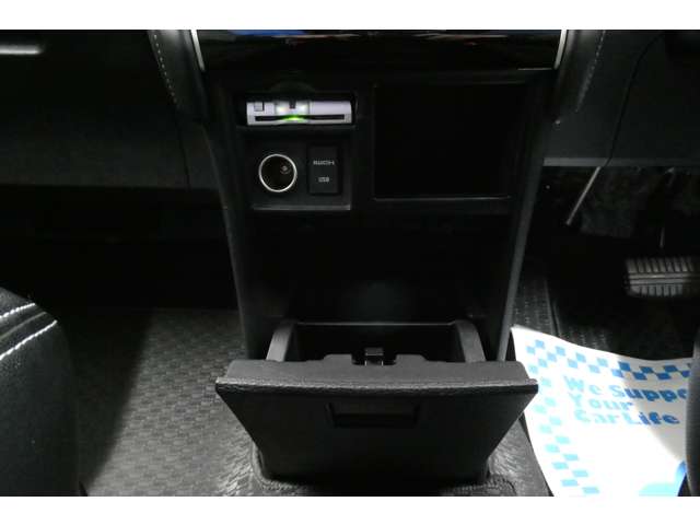 三菱 デリカ　Ｄ：５ ２．２ Ｇ パワーパッケージ ディーゼルターボ ４ＷＤ R3年 (東北) 99