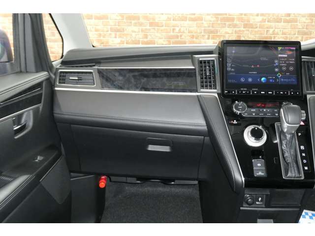 三菱 デリカ　Ｄ：５ ２．２ Ｇ パワーパッケージ ディーゼルターボ ４ＷＤ R2年 (東北) 99