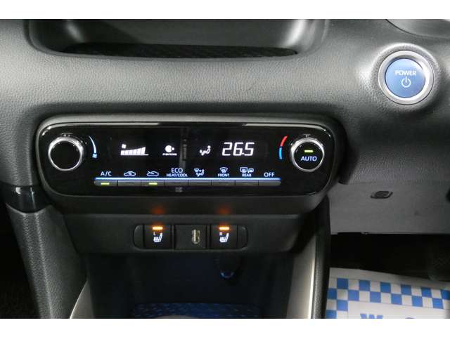 トヨタ ヤリス １．５ ハイブリッド Ｚ R2年 (東北) 99