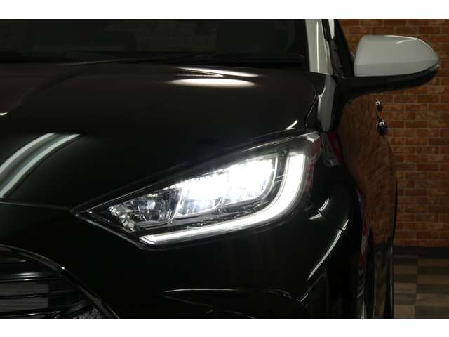 トヨタ ヤリス １．５ ハイブリッド Ｚ R2年 (東北) 99