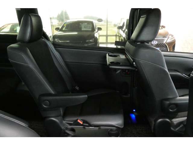 トヨタ ノア ２．０ ＳＩ ＷＸＢＩＩ ４ＷＤ R3年 (東北) 99