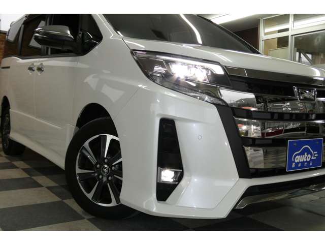 トヨタ ノア ２．０ ＳＩ ＷＸＢＩＩ ４ＷＤ R3年 (東北) 99