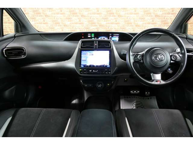 トヨタ プリウスＰＨＶ １．８ Ｓ ＧＲ スポーツ R1年 (東北) 99