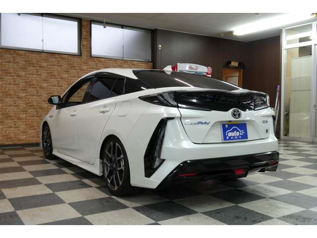 トヨタ プリウスＰＨＶ １．８ Ｓ ＧＲ スポーツ R1年 (東北) 99