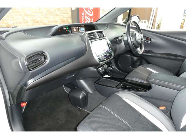 トヨタ プリウスＰＨＶ １．８ Ｓ ＧＲ スポーツ R1年 (東北) 99