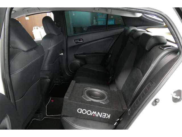 トヨタ プリウスＰＨＶ １．８ Ｓ ＧＲ スポーツ R1年 (東北) 99