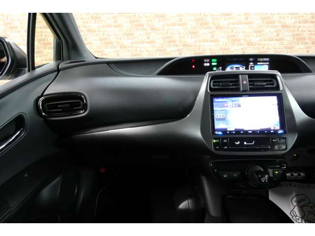 トヨタ プリウスＰＨＶ １．８ Ｓ ＧＲ スポーツ R1年 (東北) 99