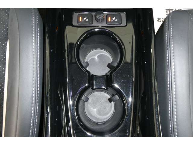 トヨタ プリウスＰＨＶ １．８ Ｓ ＧＲ スポーツ R1年 (東北) 99