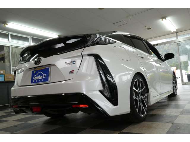 トヨタ プリウスＰＨＶ １．８ Ｓ ＧＲ スポーツ R1年 (東北) 99