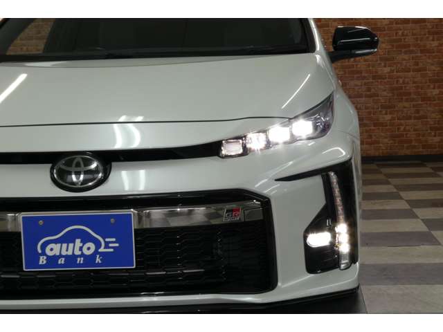 トヨタ プリウスＰＨＶ １．８ Ｓ ＧＲ スポーツ R1年 (東北) 99