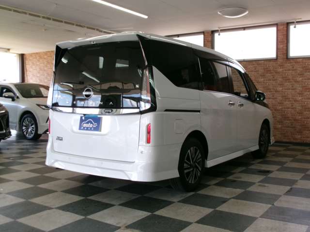 日産 セレナ ２．０ ハイウェイスターＶ ４ＷＤ R5年 (東北) 99