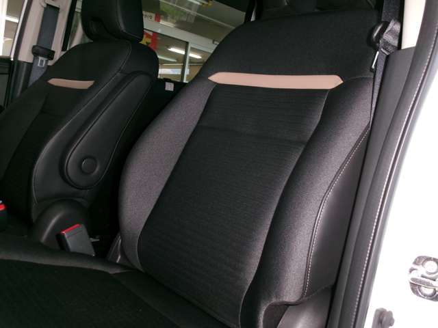 日産 セレナ ２．０ ハイウェイスターＶ ４ＷＤ R5年 (東北) 99