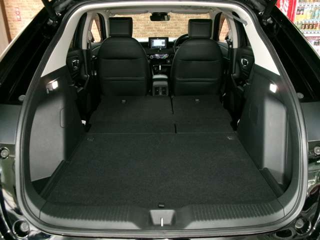 ホンダ ヴェゼル １．５ Ｅ：ＨＥＶ Ｚ ４ＷＤ R4年 (東北) 99
