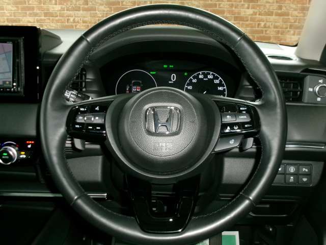 ホンダ ヴェゼル １．５ Ｅ：ＨＥＶ Ｚ ４ＷＤ R4年 (東北) 99