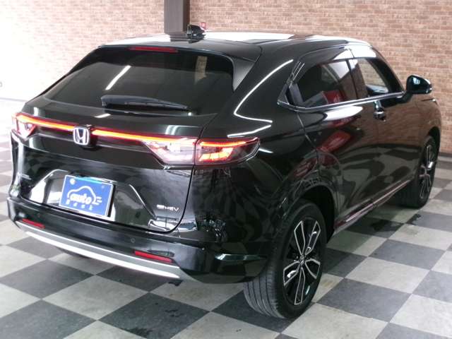 ホンダ ヴェゼル １．５ Ｅ：ＨＥＶ Ｚ ４ＷＤ R4年 (東北) 99