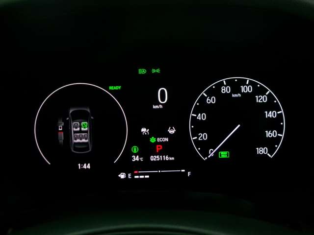 ホンダ ヴェゼル １．５ Ｅ：ＨＥＶ Ｚ ４ＷＤ R4年 (東北) 99