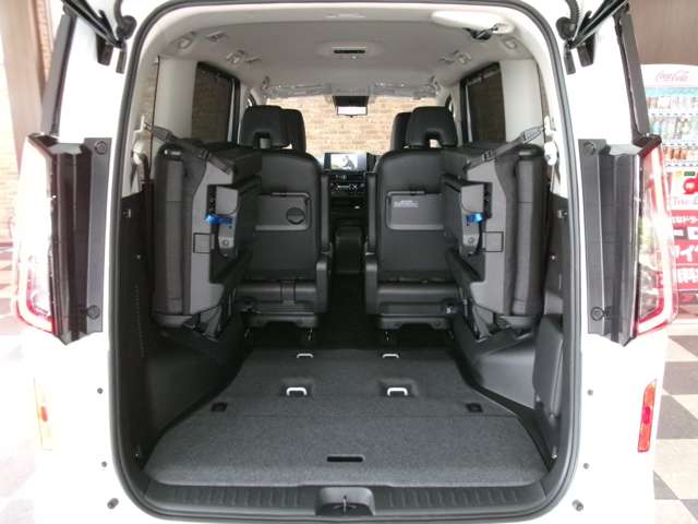 日産 セレナ １．４ Ｅ－４ＯＲＣＥ ハイウェイスターＶ ４ＷＤ R6年 (東北) 99