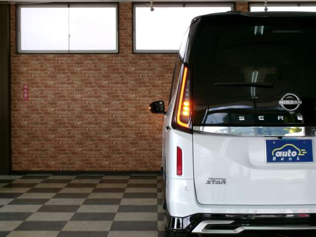 日産 セレナ １．４ Ｅ－４ＯＲＣＥ ハイウェイスターＶ ４ＷＤ R6年 (東北) 99