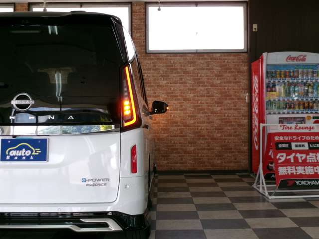 日産 セレナ １．４ Ｅ－４ＯＲＣＥ ハイウェイスターＶ ４ＷＤ R6年 (東北) 99